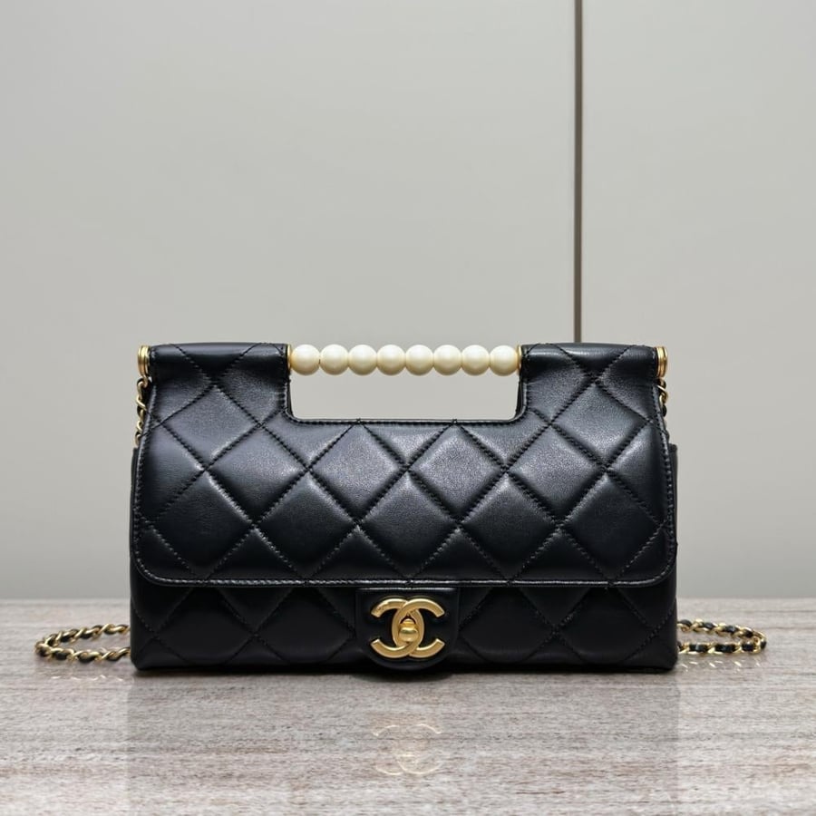 Chanel Pearl Handle Quilted Leather Flap Bag - Black
