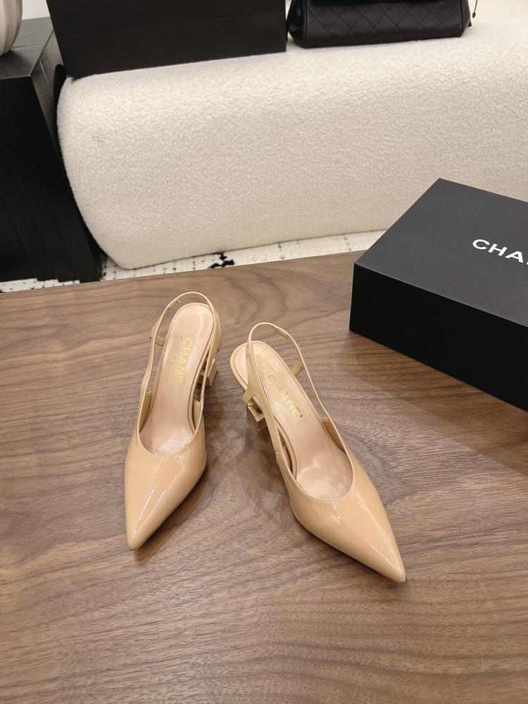 Chanel Slingback heels Métiers d'Art 2026