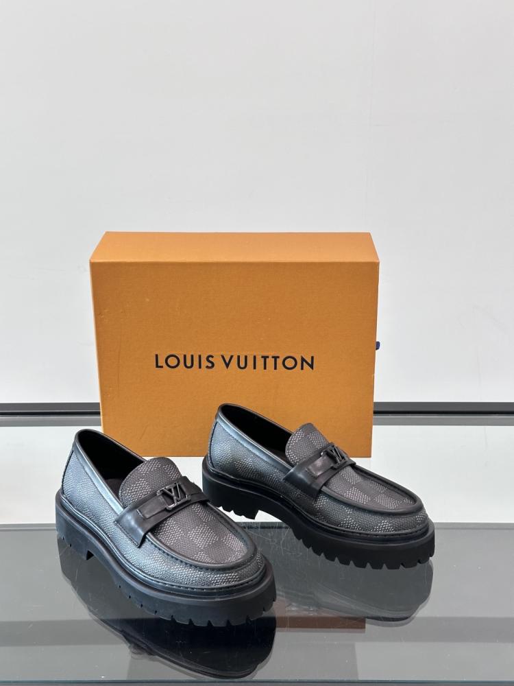 LV  Men’s Monte Carlo Loafer