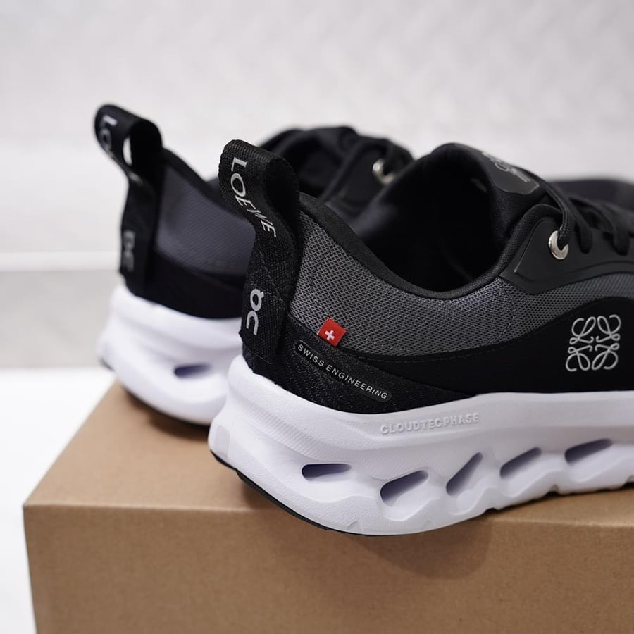 Loewe Cloud Tilt