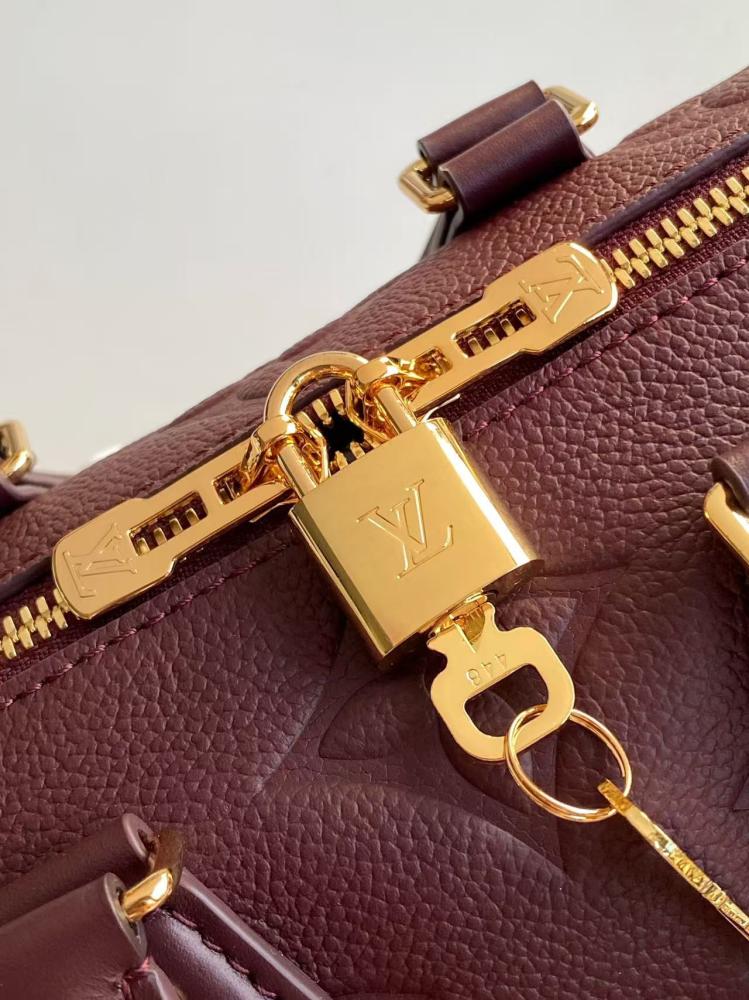 Louis Vuitton Speedy Bandoulière 20 / لويس فويتون سبيدي باندوليير 20