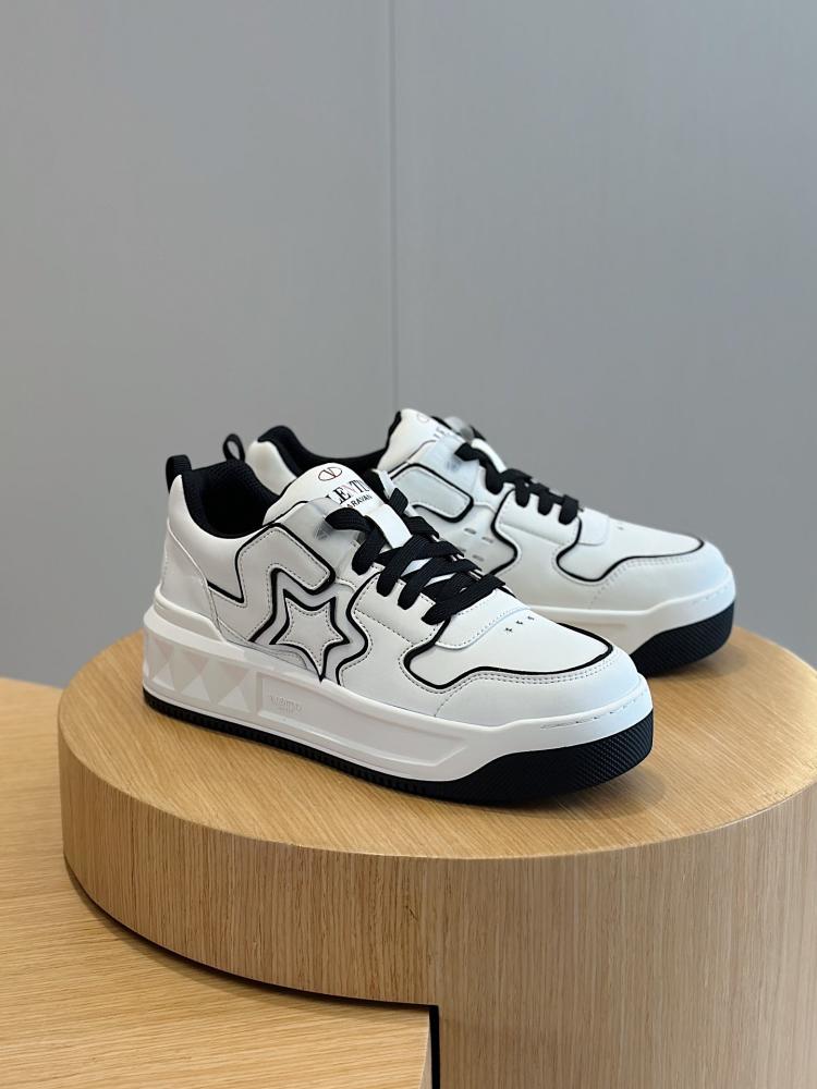 VALENTINO SNEAKERS