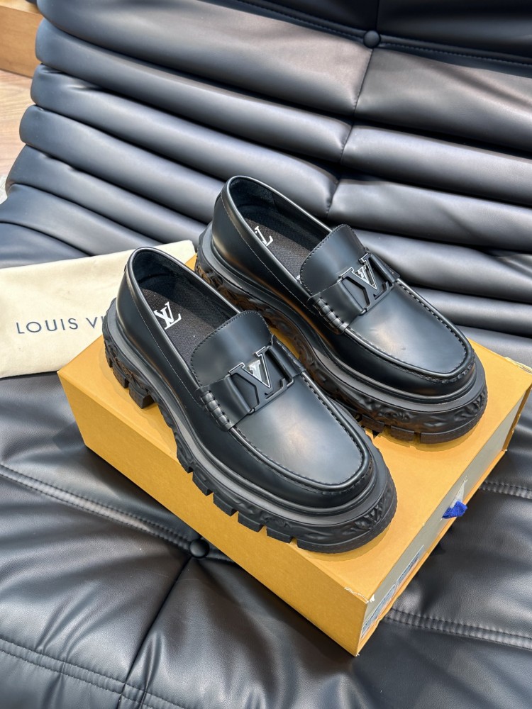 LV Loafer