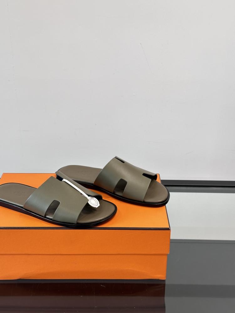 Hermes Men’s Sandals