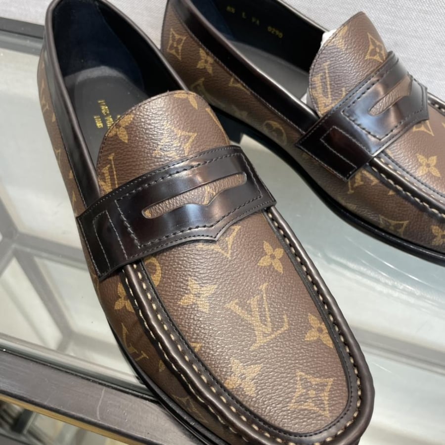 LV Loafer