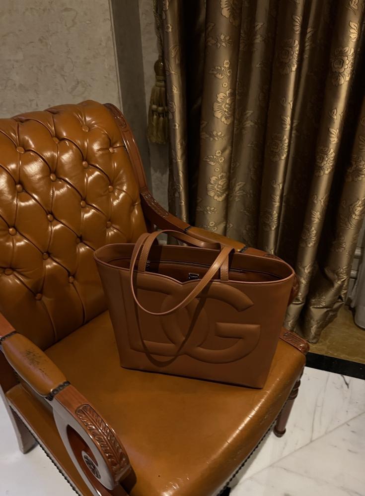 DG tote bag