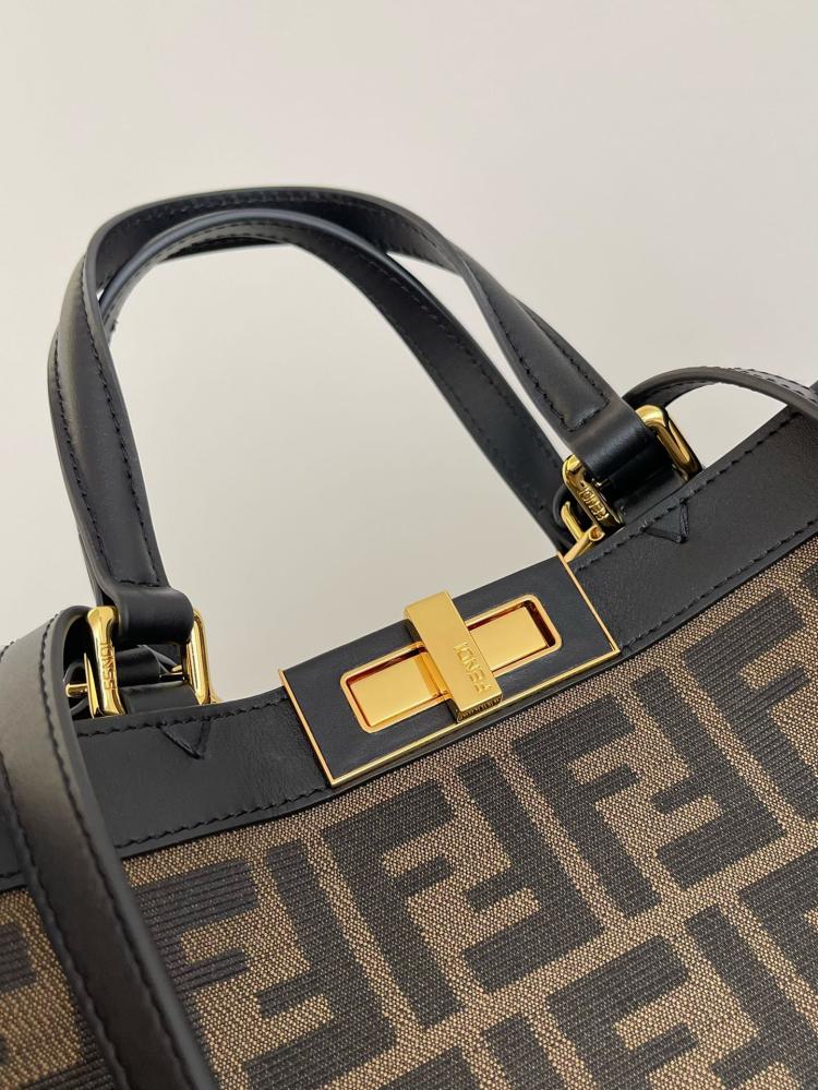 Peekaboo tote 41cm