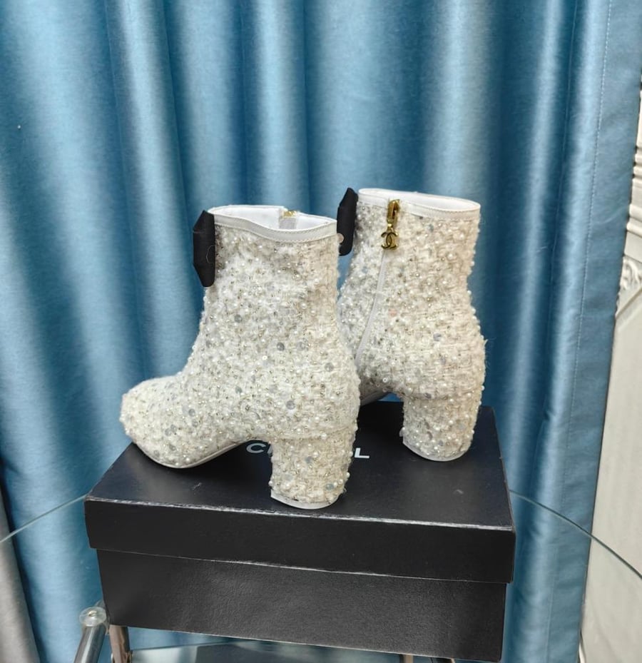 CH boots