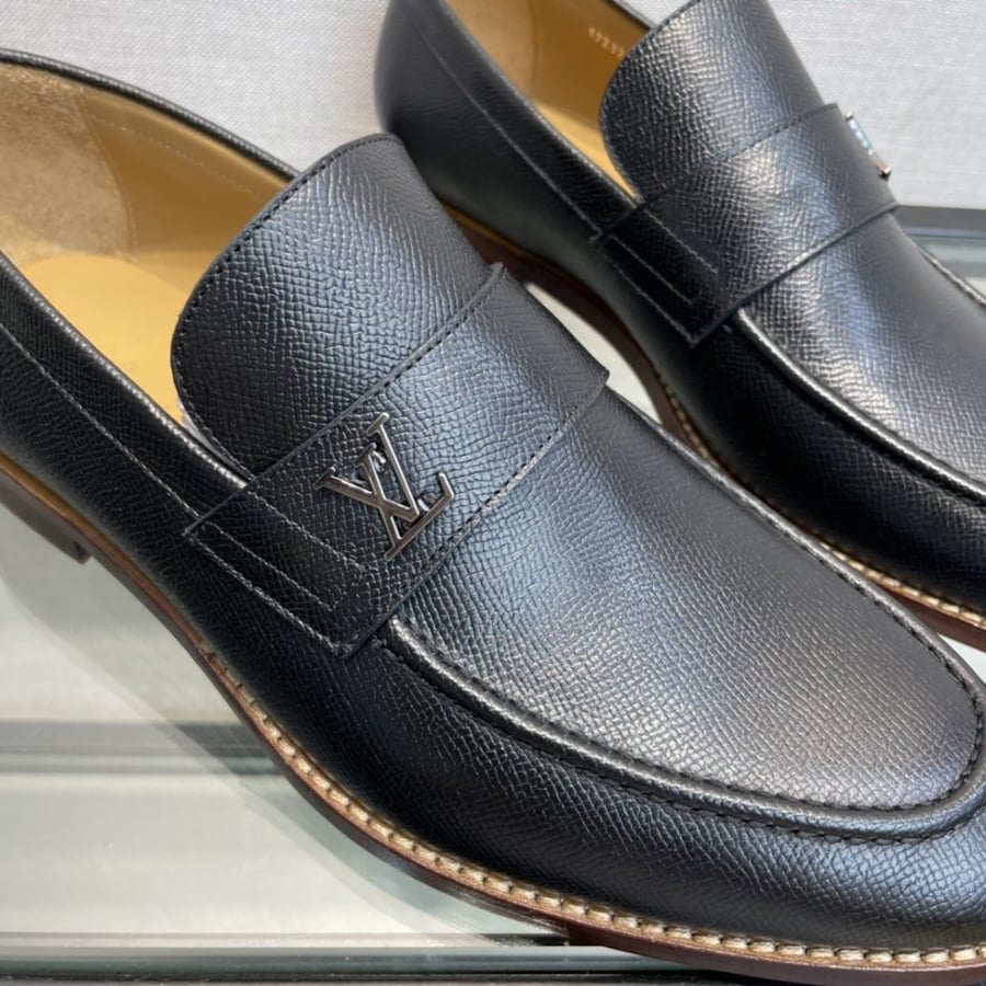LV Loafer
