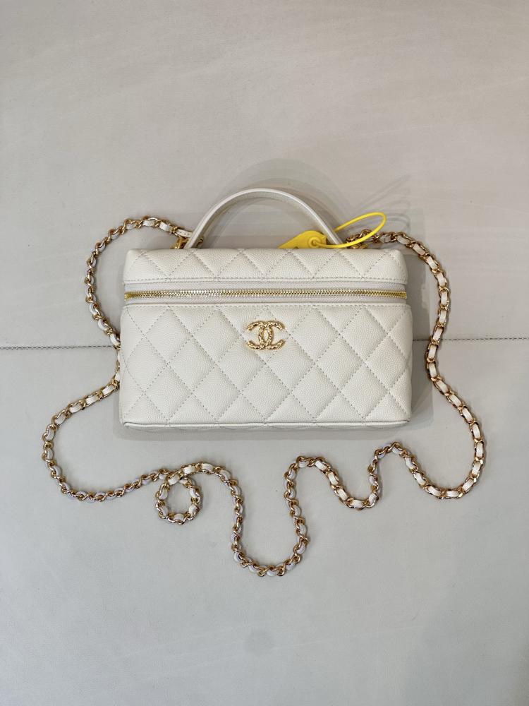 Chanel Mini flap bag 19cm
