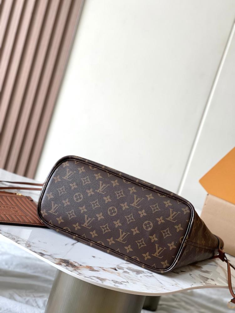 LV neverfull inside out 31cm