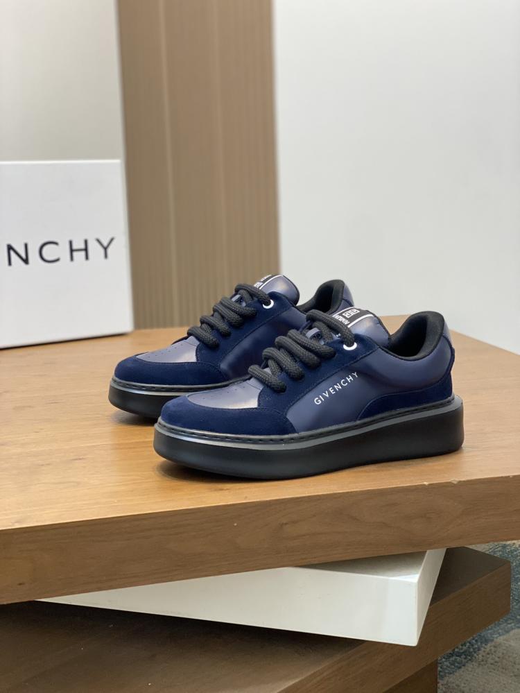 Givenchy Sneakers