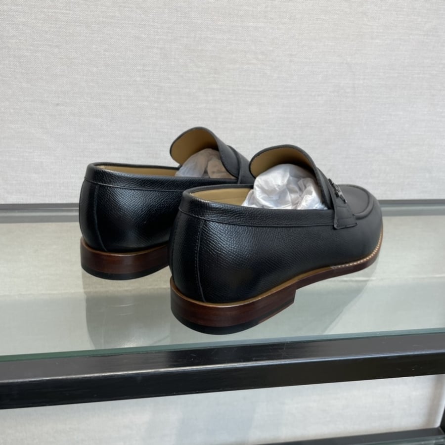LV Loafer