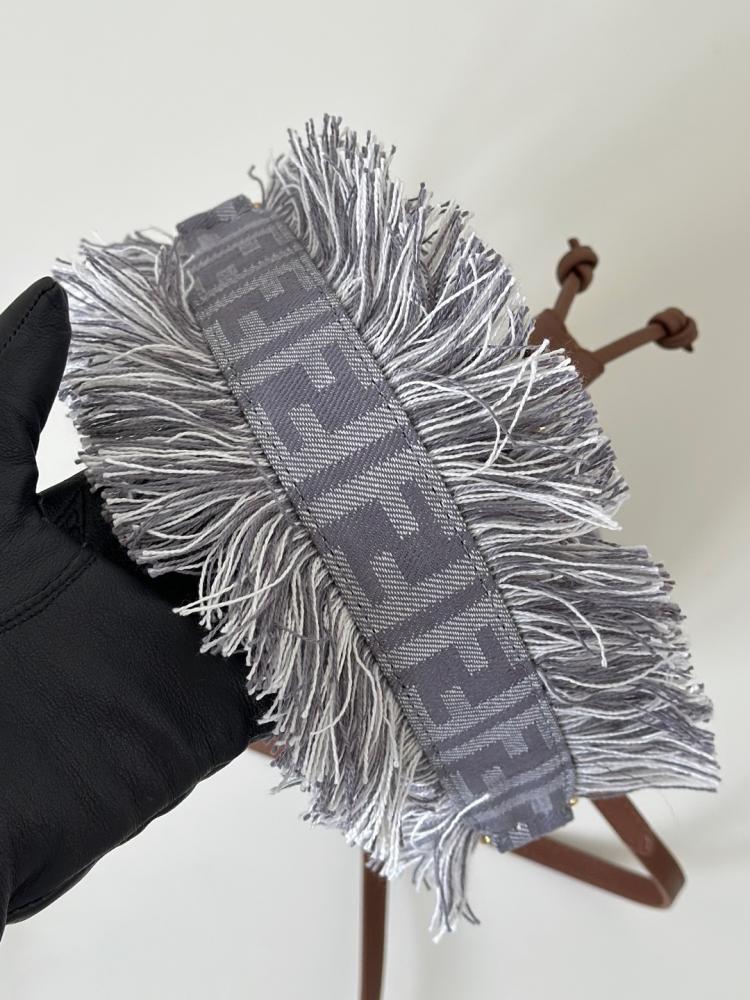 Fendi Mon Tresor Denim-Effect FF Bucket Bag / فندي مون تريزور