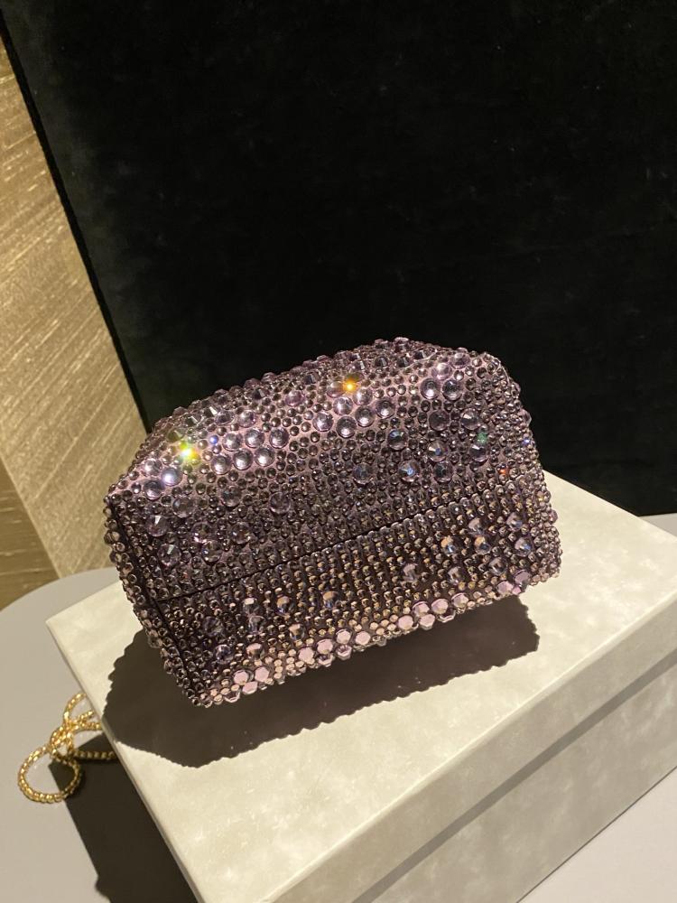 Jimmy Choo Bon Bon crystal / جيمي تشو بون بون كريستال