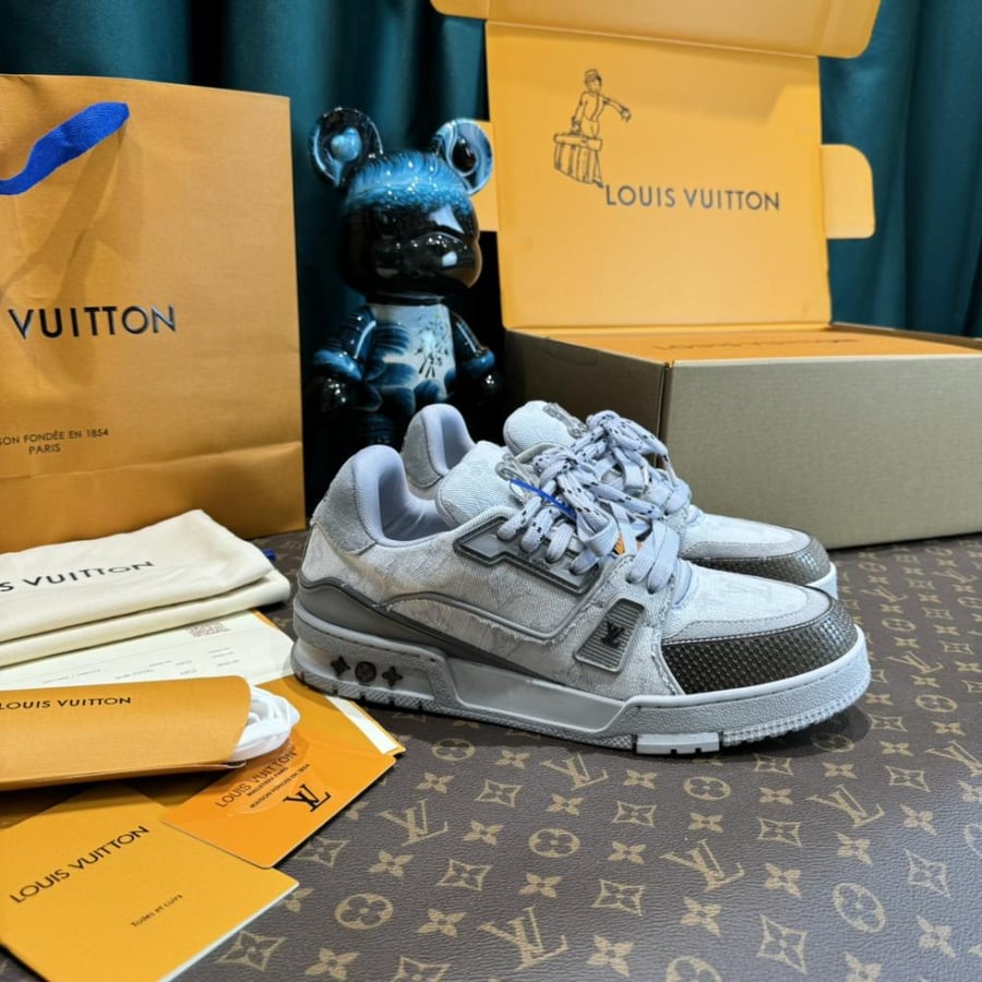 LV Sneakers