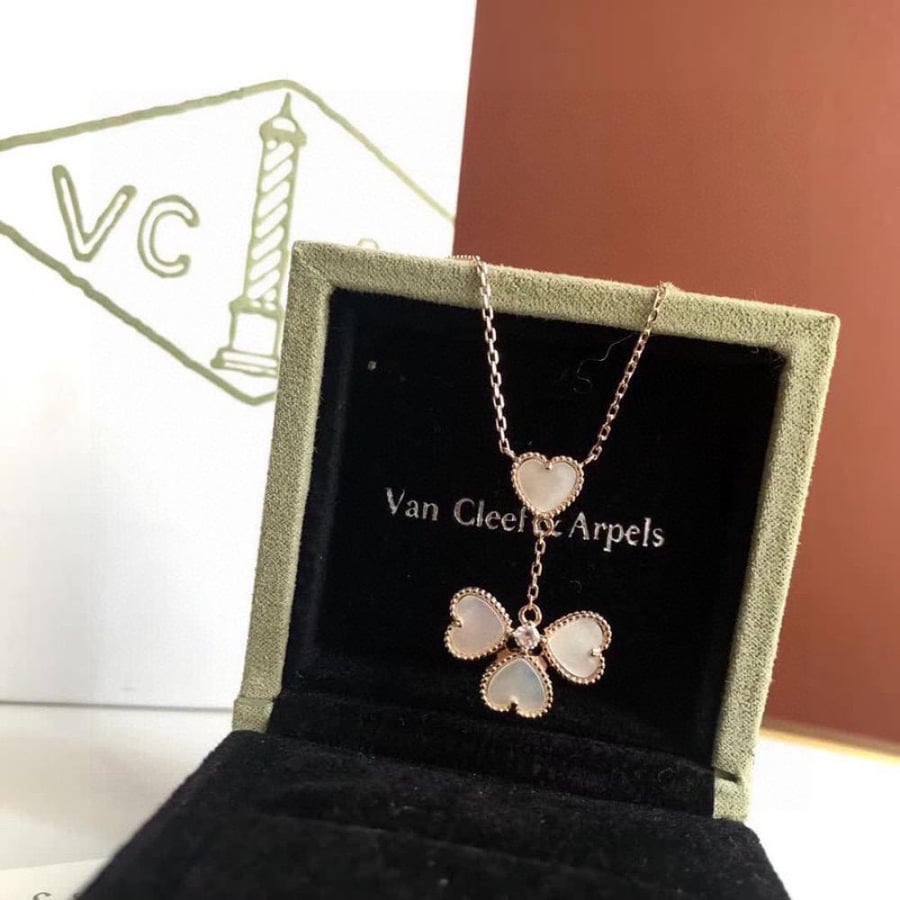 Van Cleef  necklace