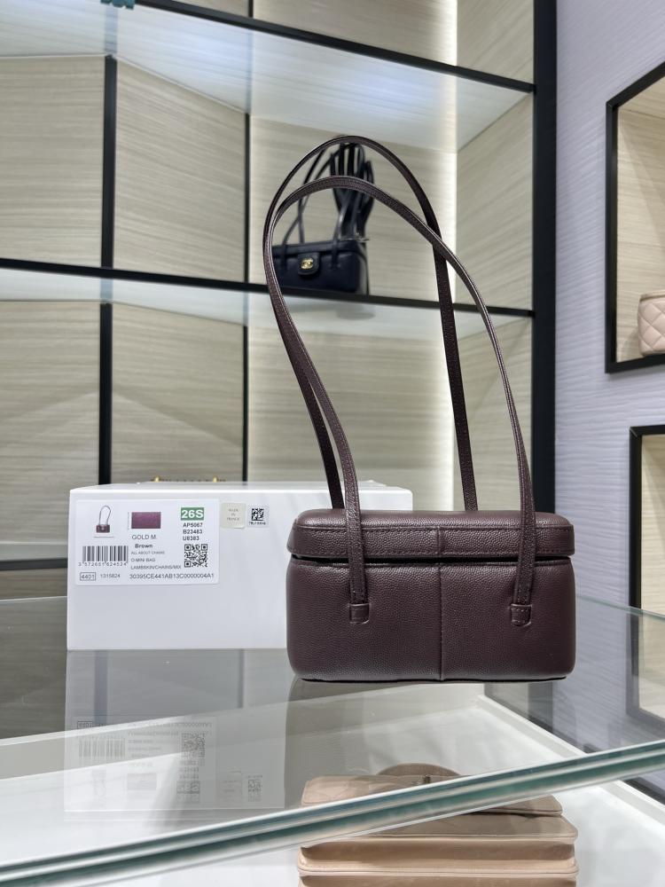 Chanel Preppy Coco Long Vanity Bag Caviar Leather / حقيبة شانيل بريبي كوكو جلد الكافيار