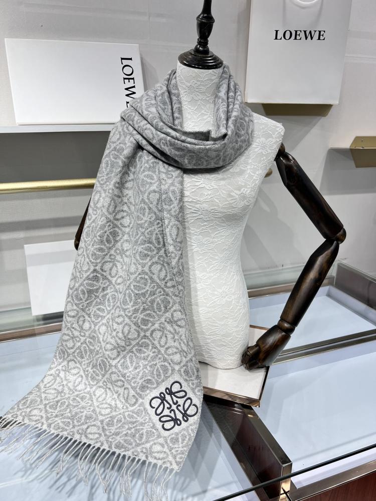 LO scarf