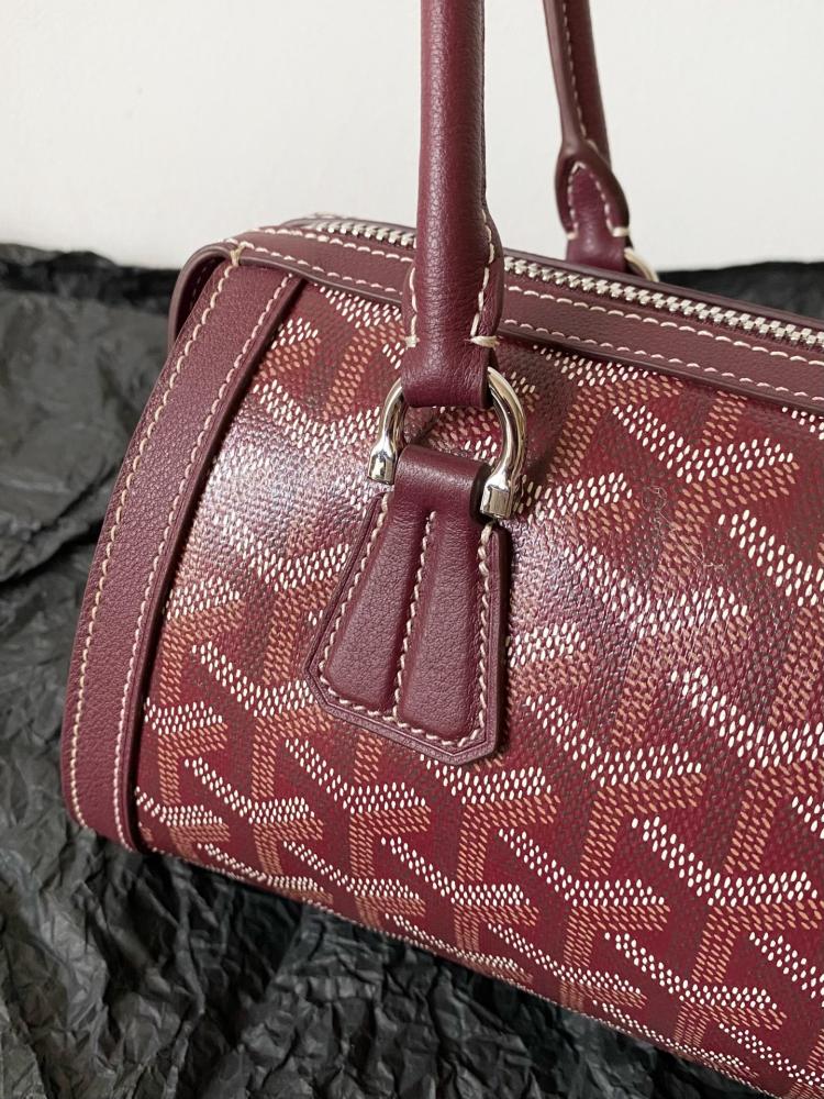 Goyard Bonbonnière Bag 30cm / حقيبة غويارد بونبونيير