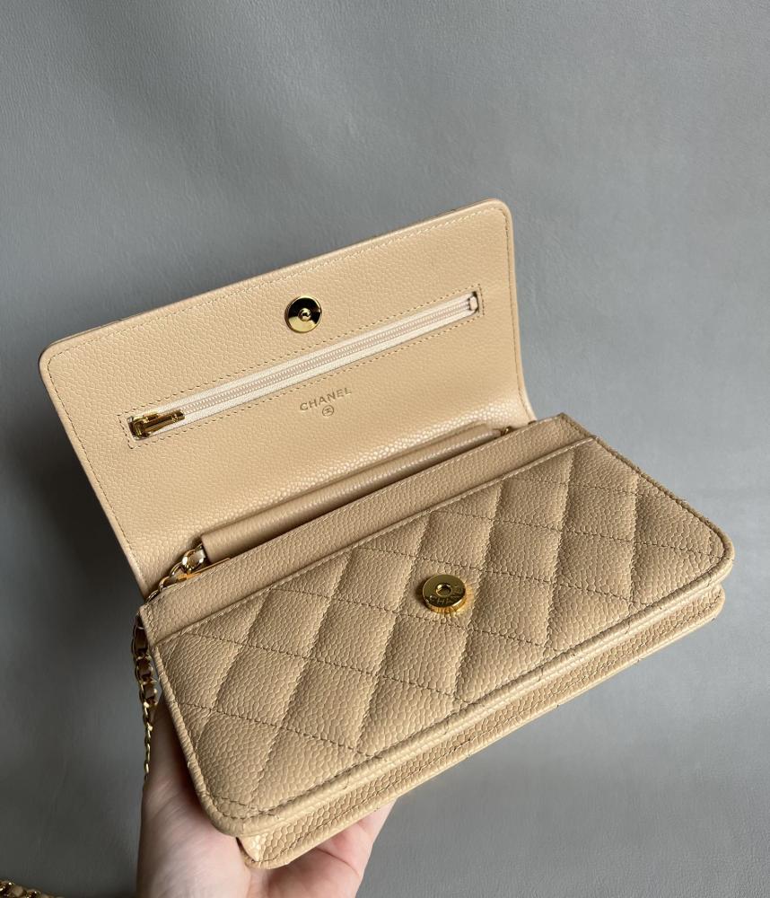 CH wallet 19cm
