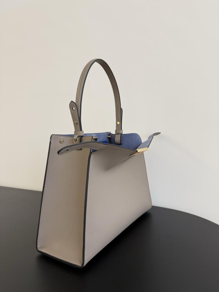 Fendi Way medium bag / حقيبة فندي واي 36سم