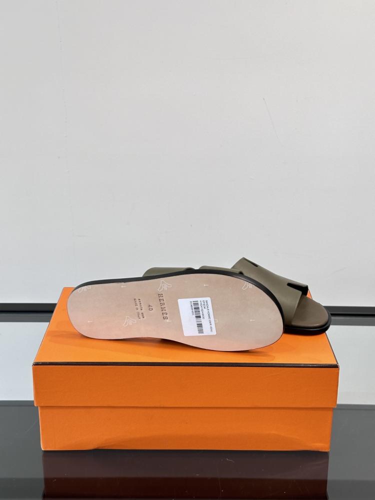 Hermes Men’s Sandals