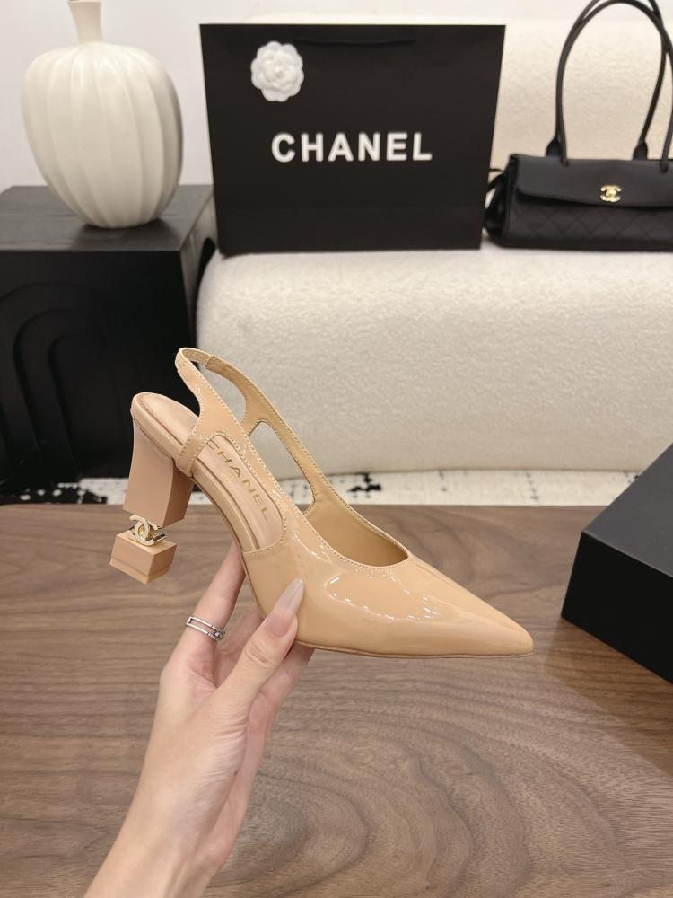 Chanel Slingback heels Métiers d'Art 2026