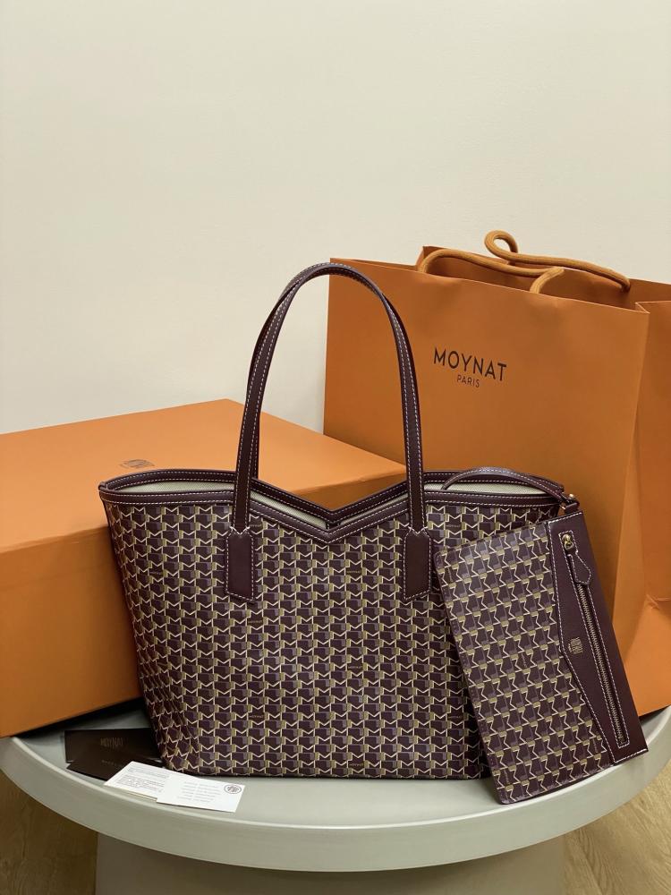 Moynat Calfskin M Tote PM / حقيبة موينات الجلدية متوسطة الحجم