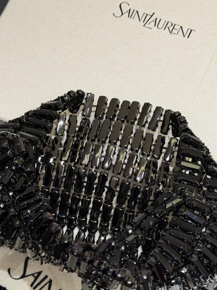 Saint Laurent Crystal Minaudière Evening Bag / حقيبة سهرة كريستال مينودير من سان لوران