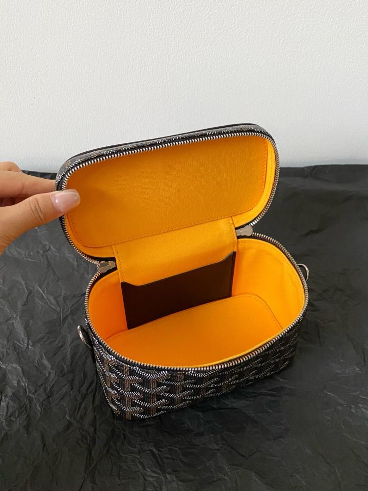 Goyard Muse Vanity / شنطة غويارد ميوز