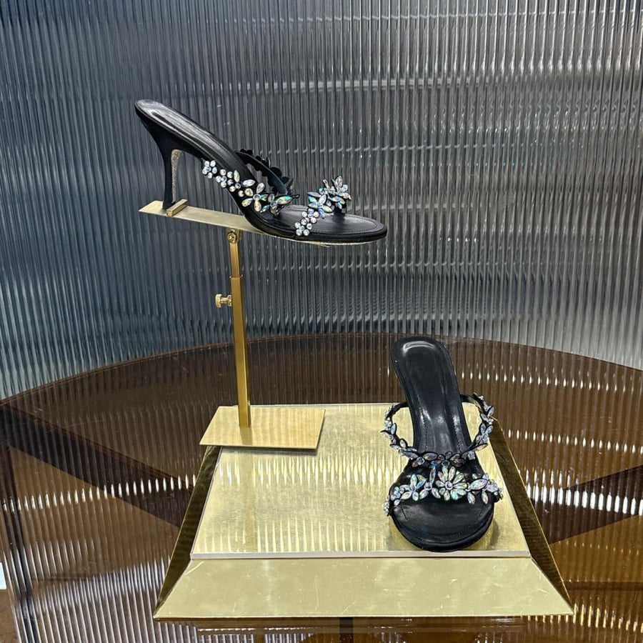 Rene Caovilla stiletto sandals / صندل رينيه كافوفيلا