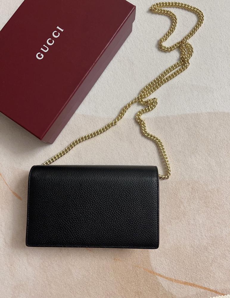 Gucci GG Marmont wallet on chain / محفظة غوتشي جي جي مارمونت بسلسلة 20سم