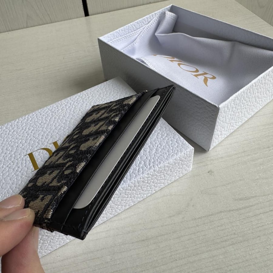 Saddle Bloom Card Holder / حامل بطاقات سادل بلوم