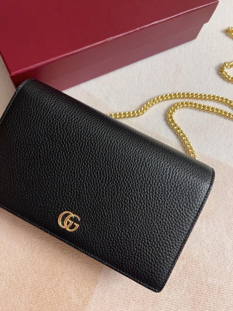 Gucci GG Marmont wallet on chain / محفظة غوتشي جي جي مارمونت بسلسلة 20سم