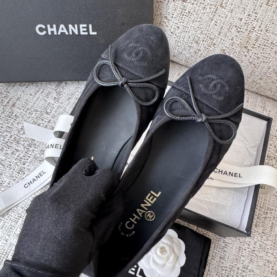 Chanel ballet flats / حذاء باليه شانيل