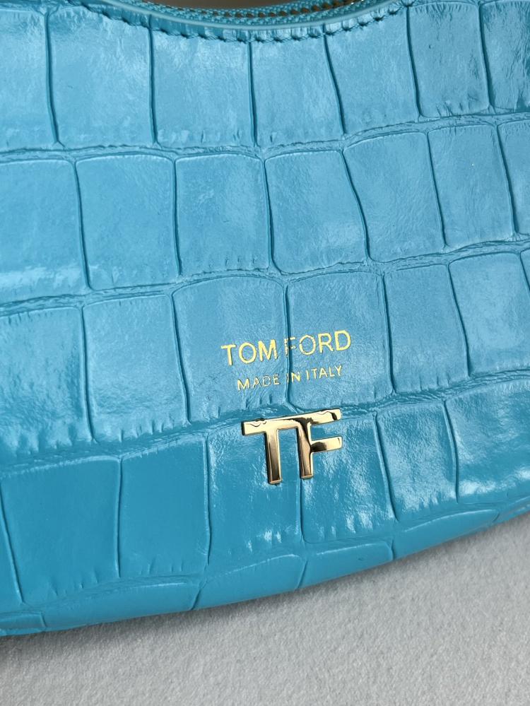 Tom Ford Bianca Hobo Bag / حقيبة توم فورد بيانكا هوبو