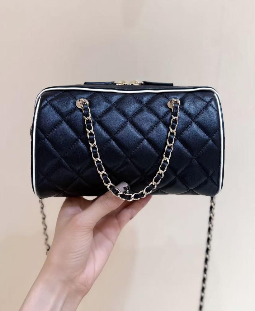 Chanel Matelasse Drum Mini Boston Bag Calfskin / حقيبة شانيل ميني بوسطن من جلد العجل