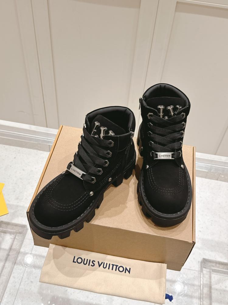 LV boots