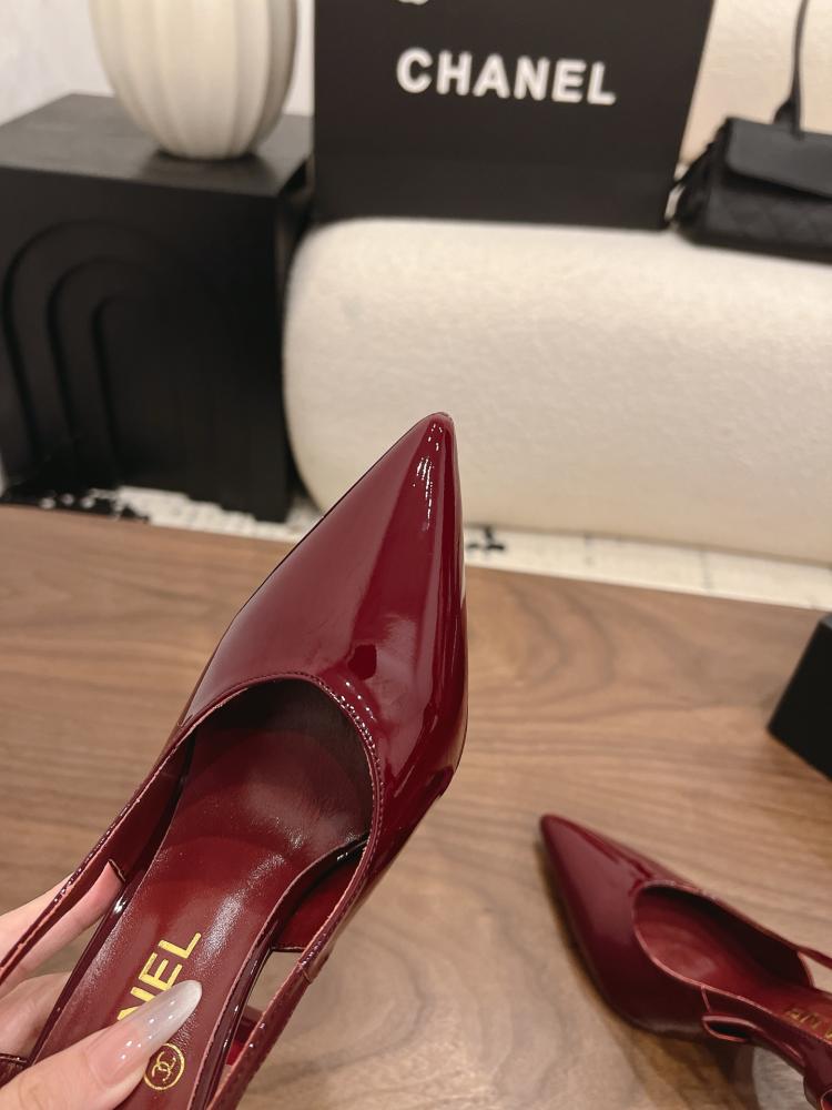 Chanel Slingback heels Métiers d'Art 2026