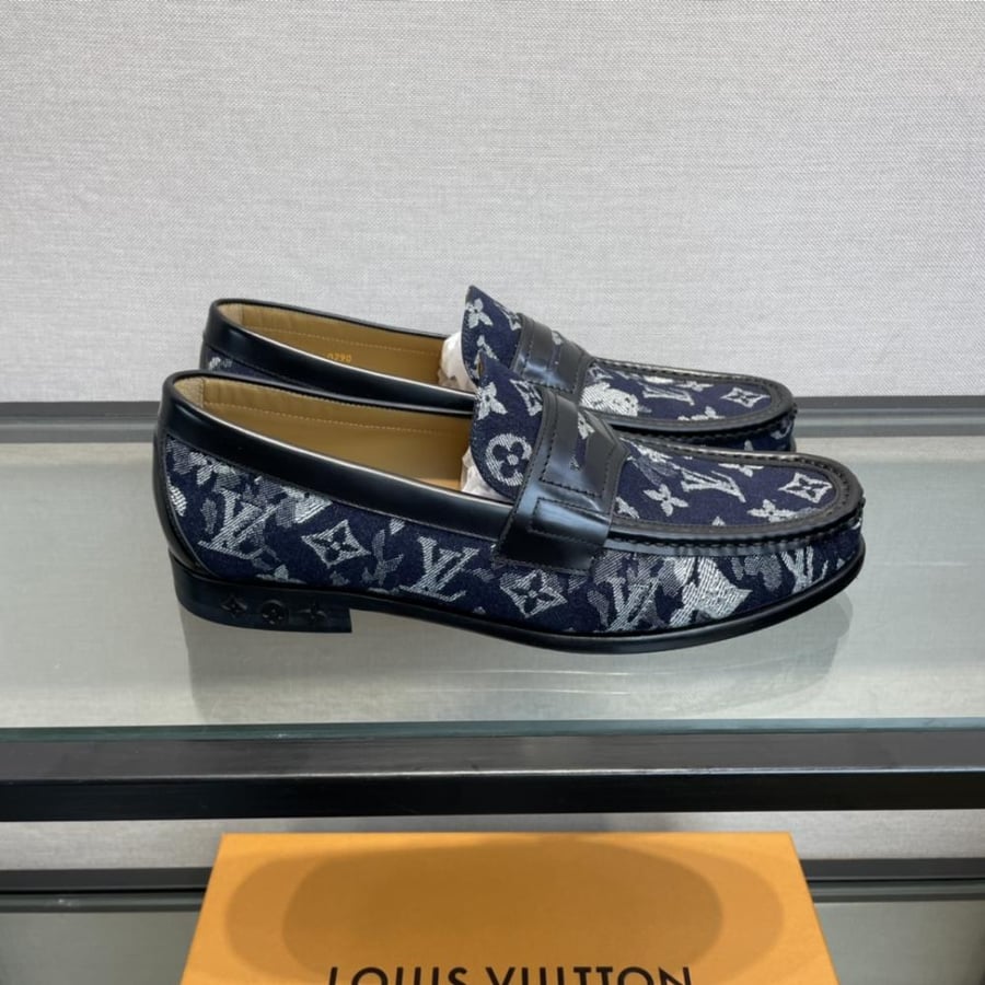 LV Loafer