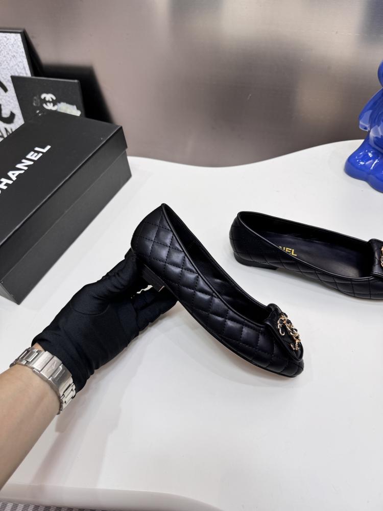 Chanel Black Quilted Leather Flats
