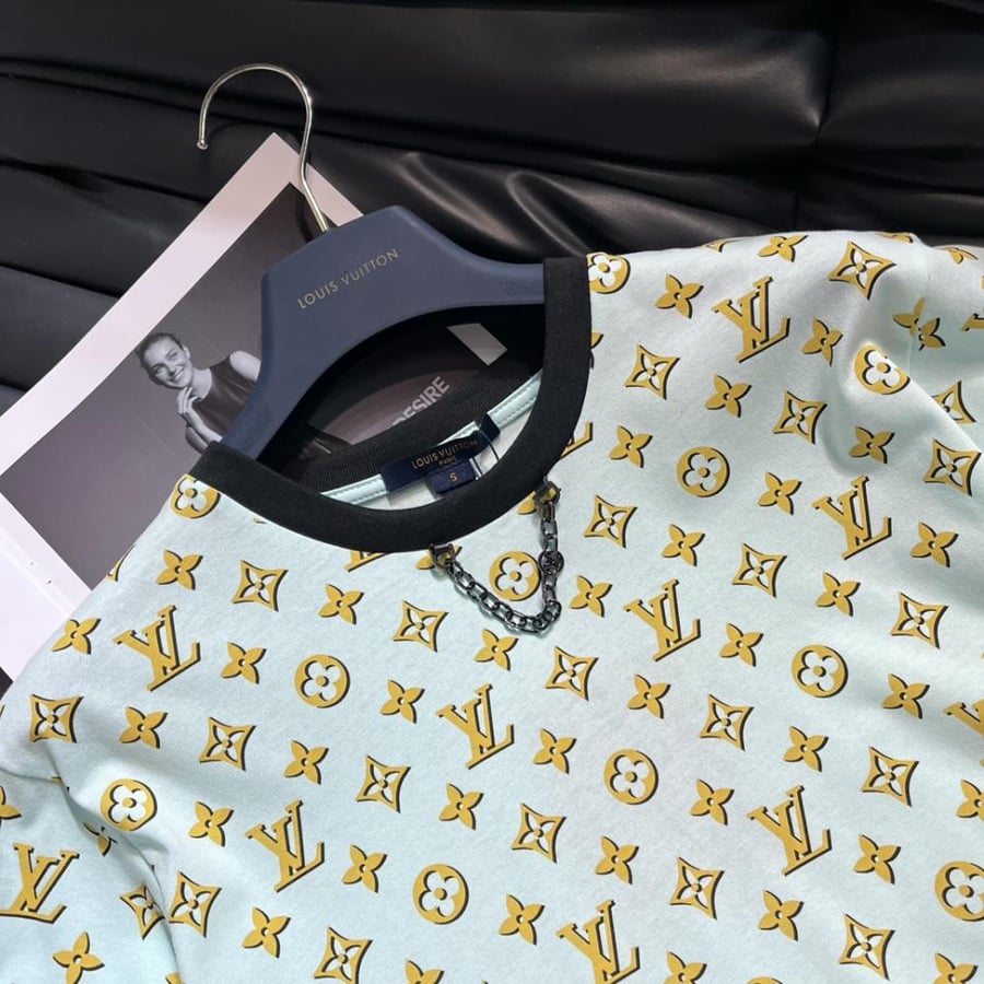 LV t-shirt