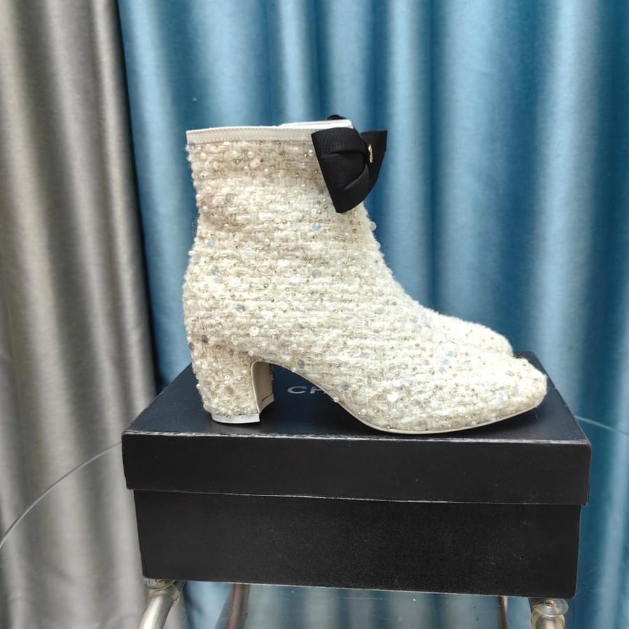 CH boots