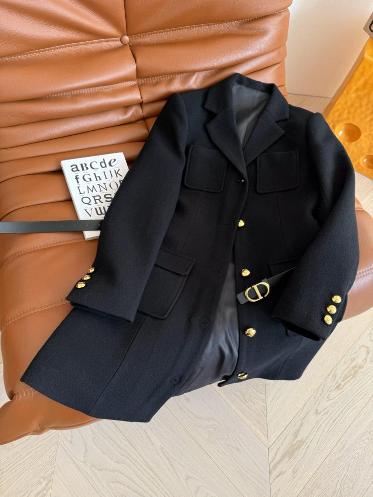CD coat