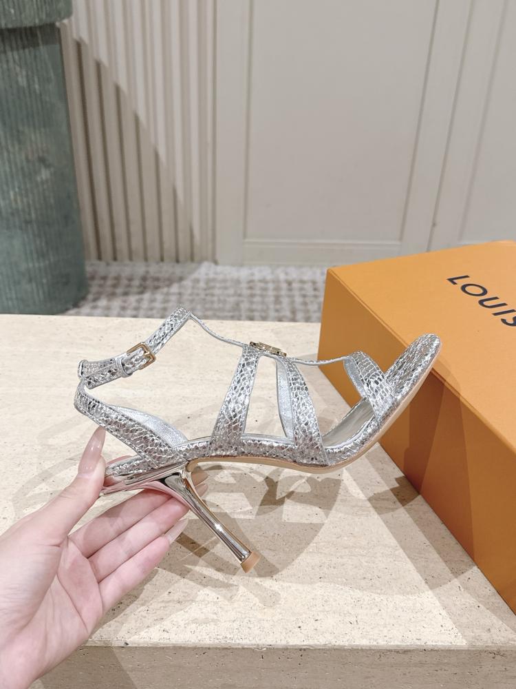 Louis Vuitton 6AM sandals / صندل لويس فويتون 6AM