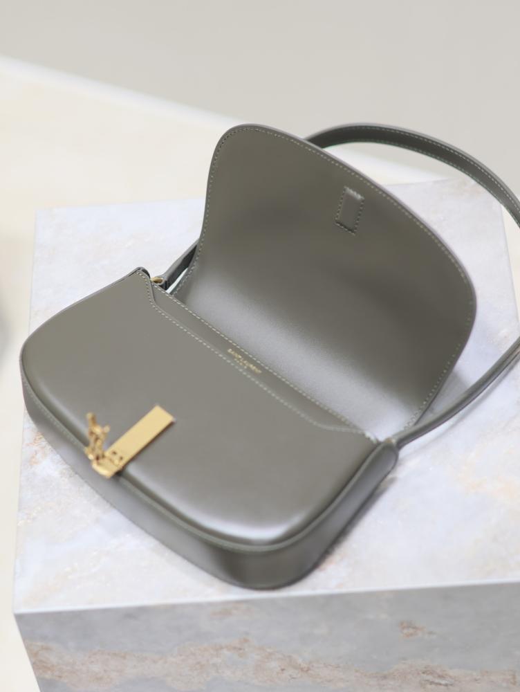 SAINT LAURENT - Voltaire Bag / حقيبة سان لوران - فولتير