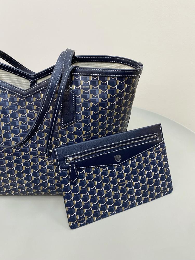 Moynat Calfskin M Tote PM / حقيبة موينات الجلدية متوسطة الحجم