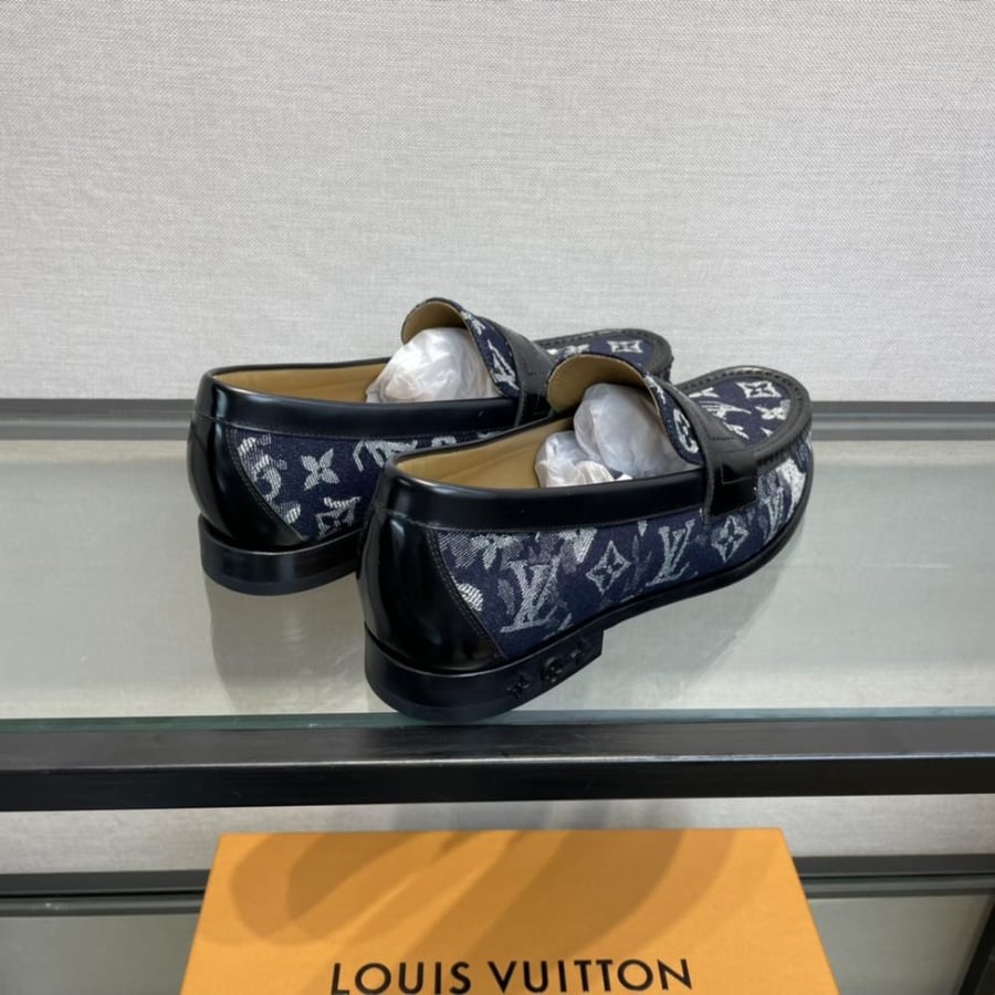 LV Loafer