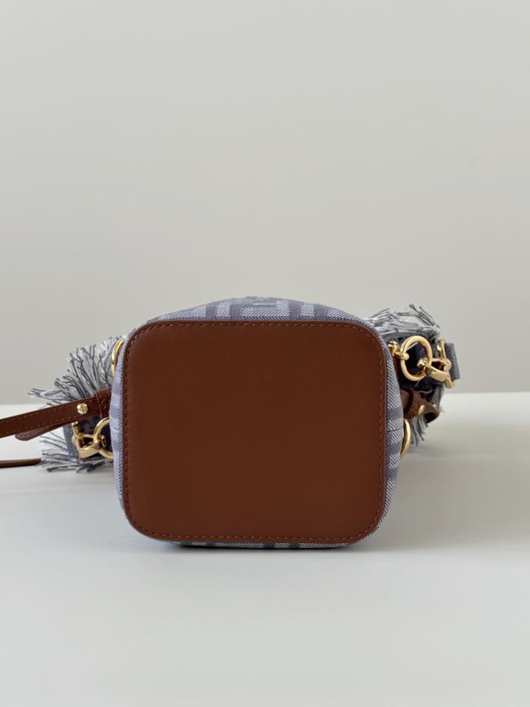Fendi Mon Tresor Denim-Effect FF Bucket Bag / فندي مون تريزور